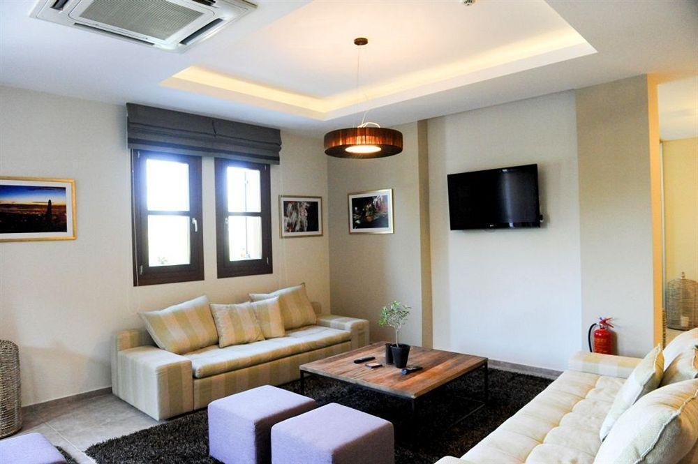 Pilion Terra Hotel ปอร์เตเรีย ภายนอก รูปภาพ